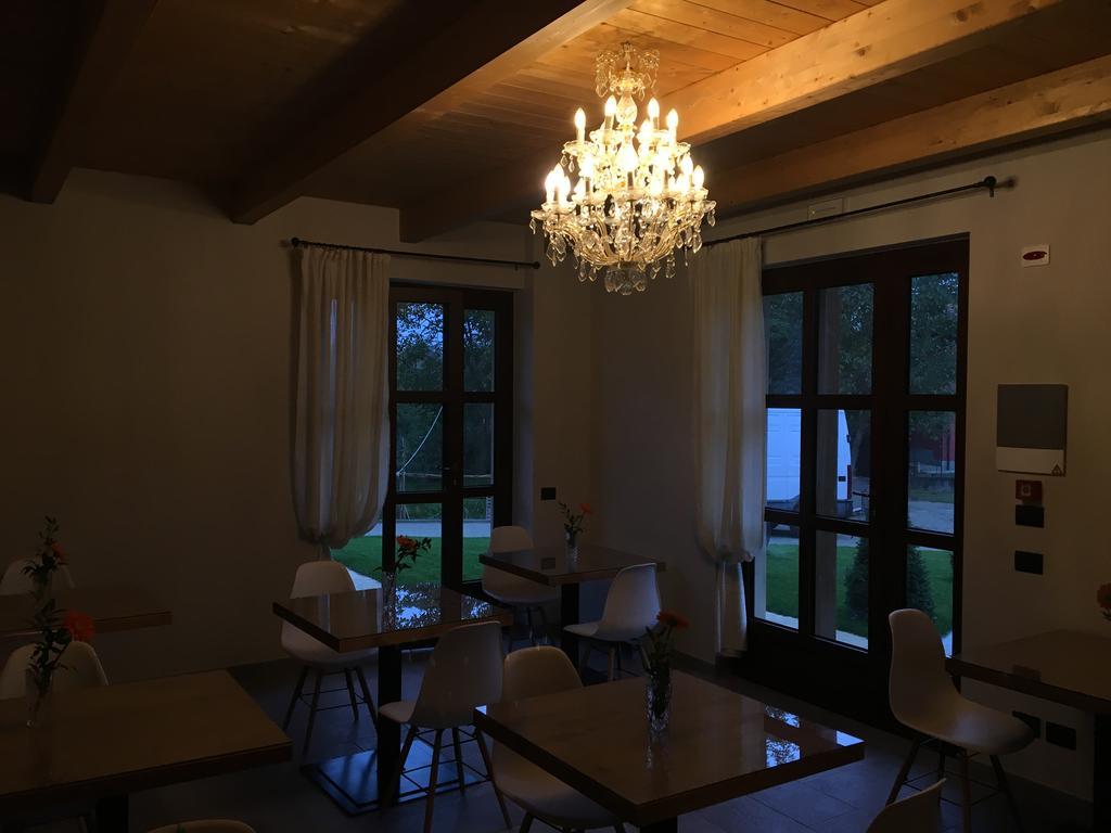 Agriturismo Da Mamma ألبا المظهر الخارجي الصورة