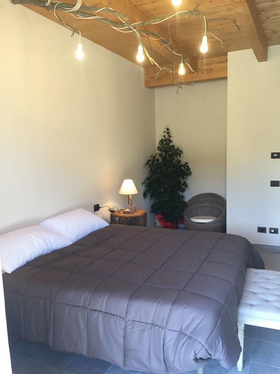 Agriturismo Da Mamma ألبا المظهر الخارجي الصورة
