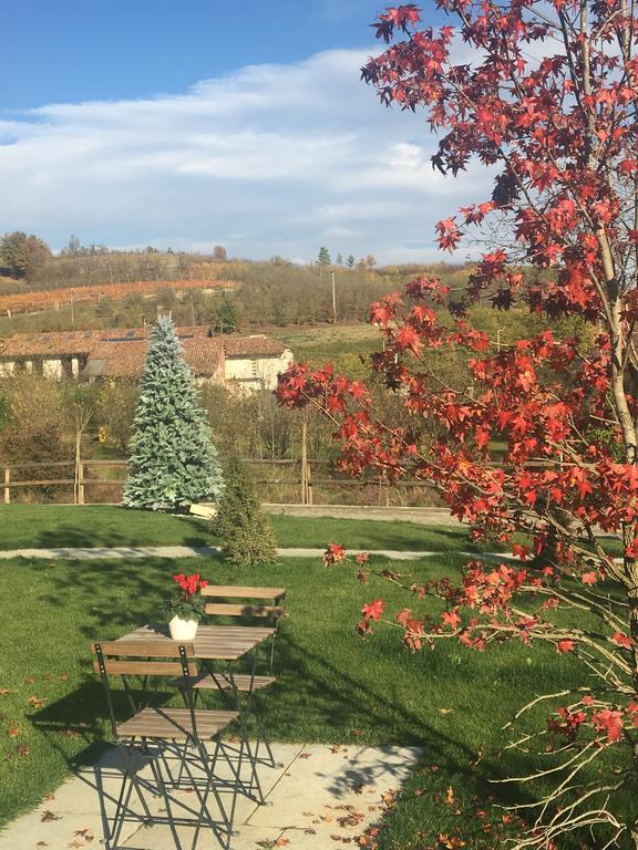 Agriturismo Da Mamma ألبا المظهر الخارجي الصورة